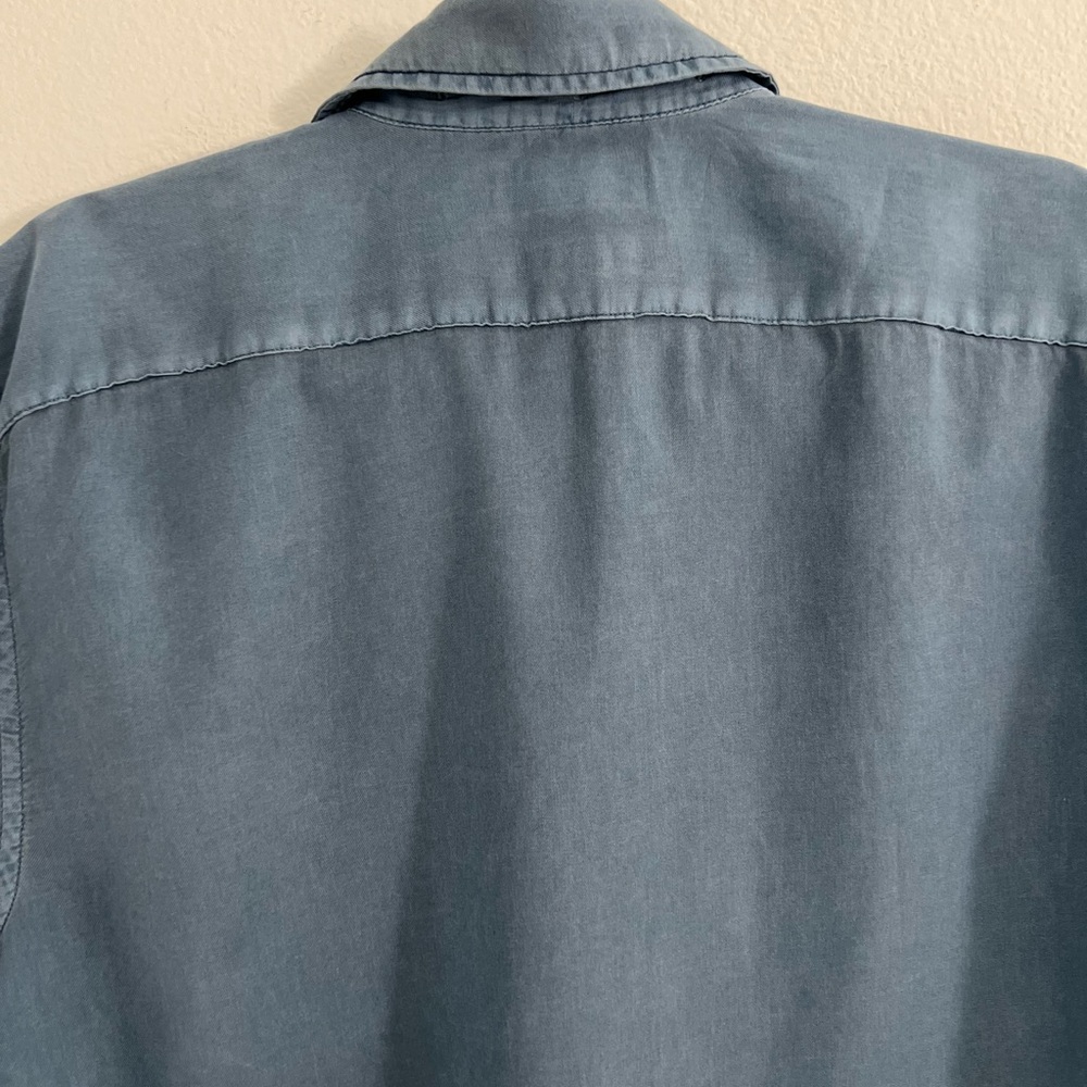 Banana Republic Light Blue Casual Button Down Shirt - Picture 9 of 12